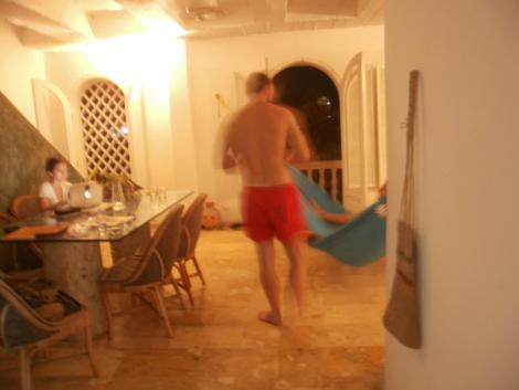 Ja Paule, es ist immer noch dieselbe rote Hose.